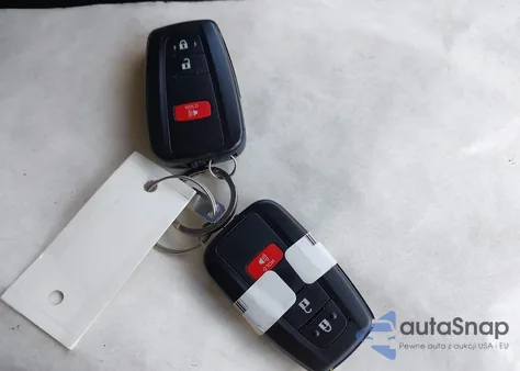 2023 Toyota Rav4 Xle из США, поврежденный, VIN JTMRWRFV3PJ057648